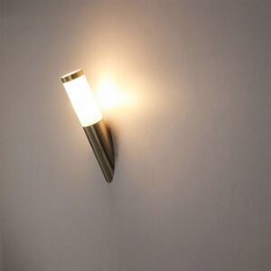 Wandleuchte Edelstahl, IP44, warmweiß, inkl. E27 LED Leuchtmittel 9W